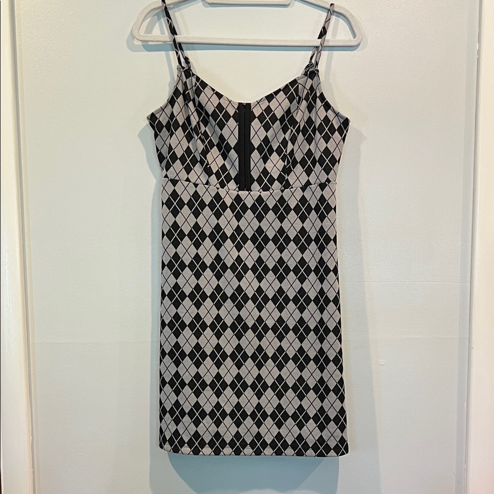 Sonoma Black and Gray Argyle Mini Dress Juniors Large L Adjustable Straps NWT